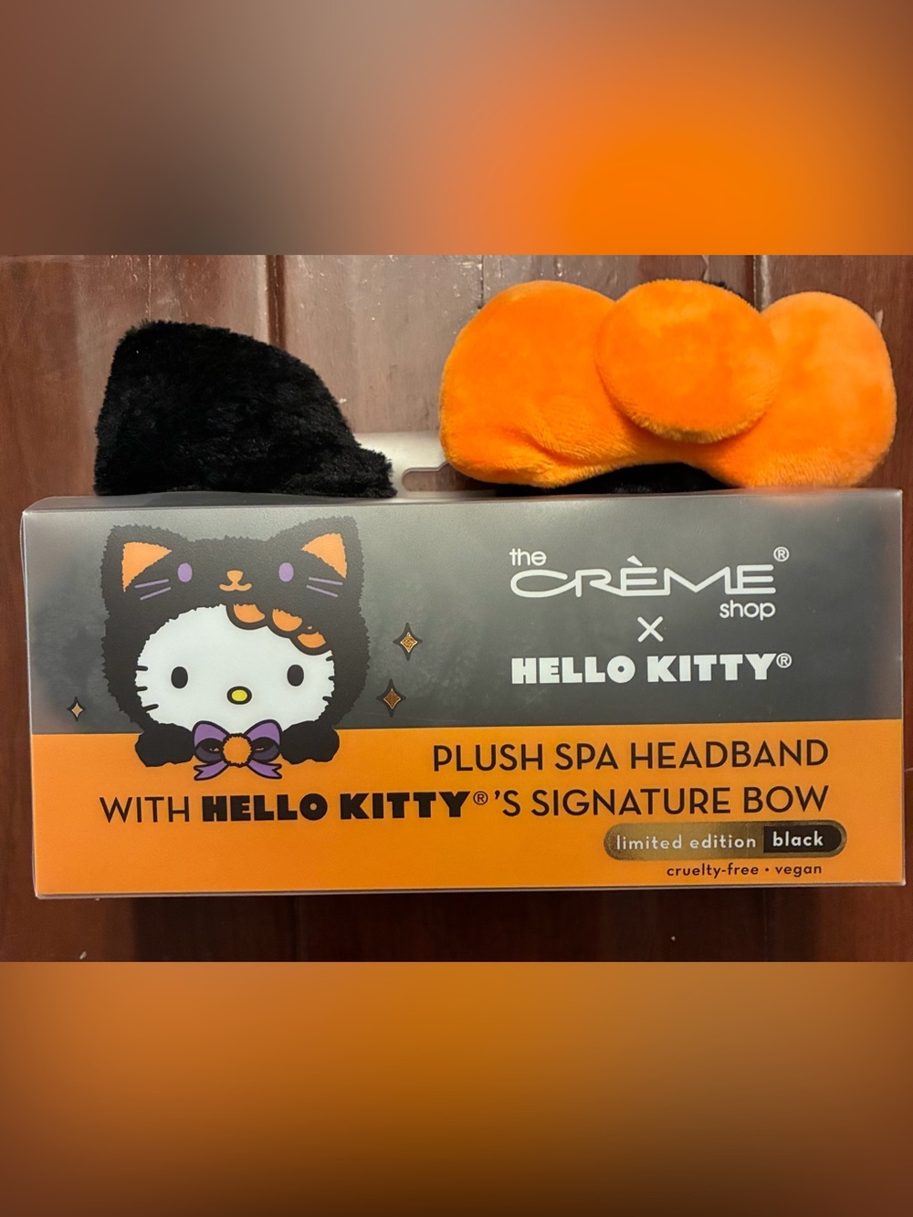 Brand new! ‘The Creme Shop x Hello Kitty’ Plush Spa Halloween Headband. NWT.